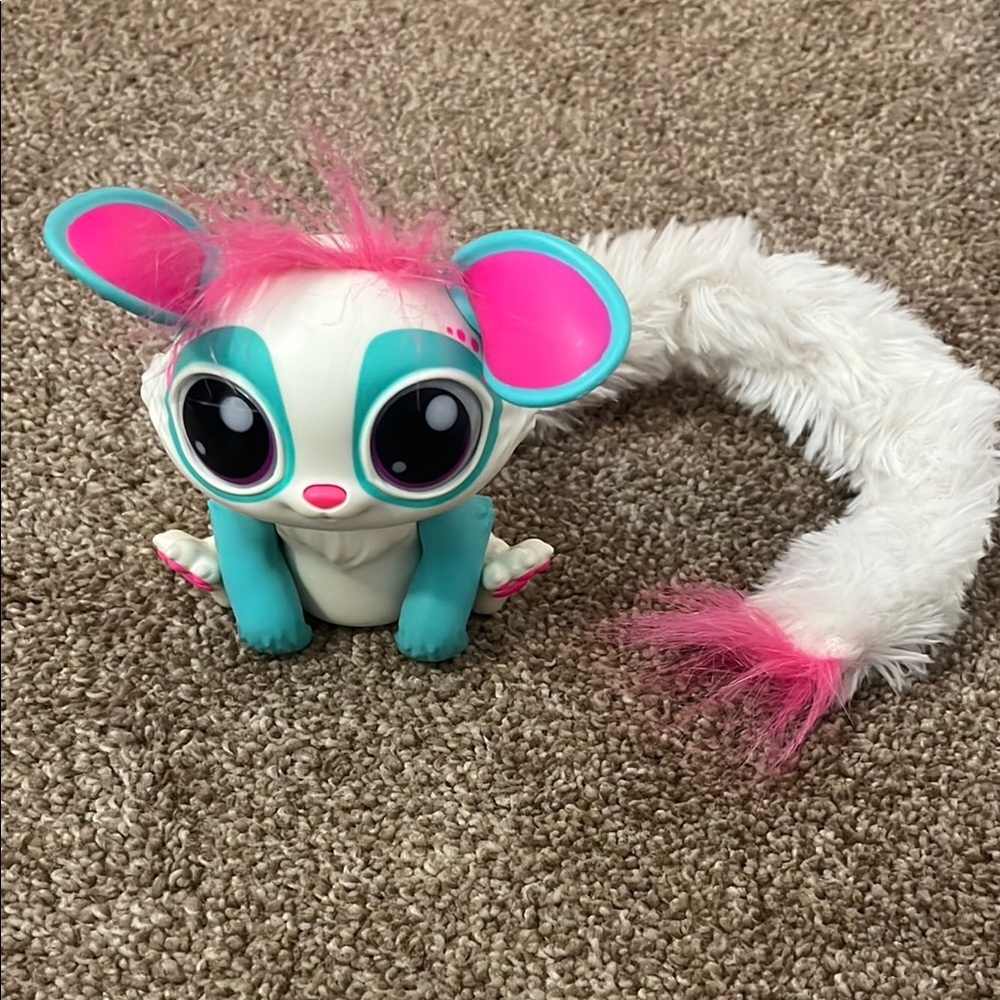 Mattel Lil Gleemerz Doll Interactive Toy